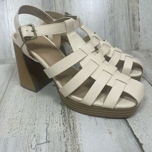 Comfort Est 1946 Fisherman Block Heel Strappy Sandal Beige Ivory‎ size 11